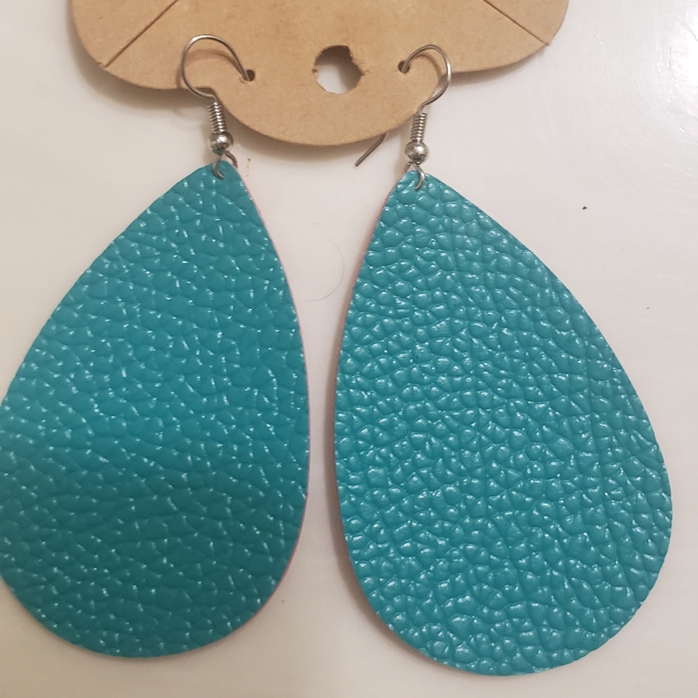 Earings